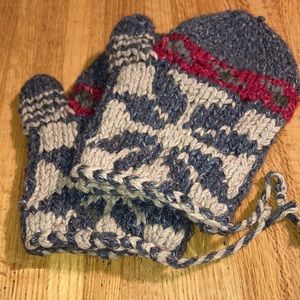 Hand knit mittens